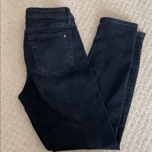 Perfect no rips tears or stains pet and smoke free